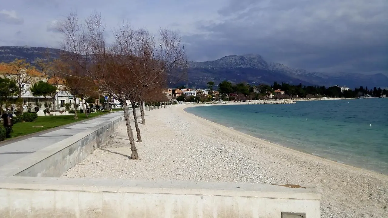 Apartment Apartman Lana Kastela